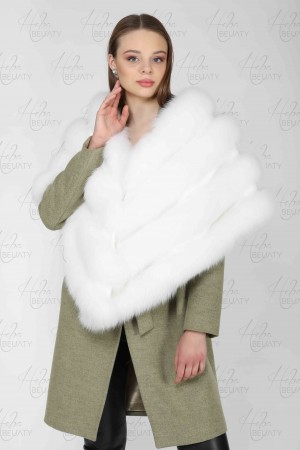 White wolf's fur shawl